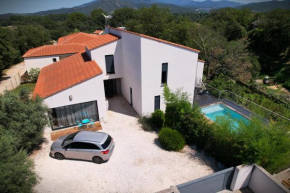Villa avec piscine